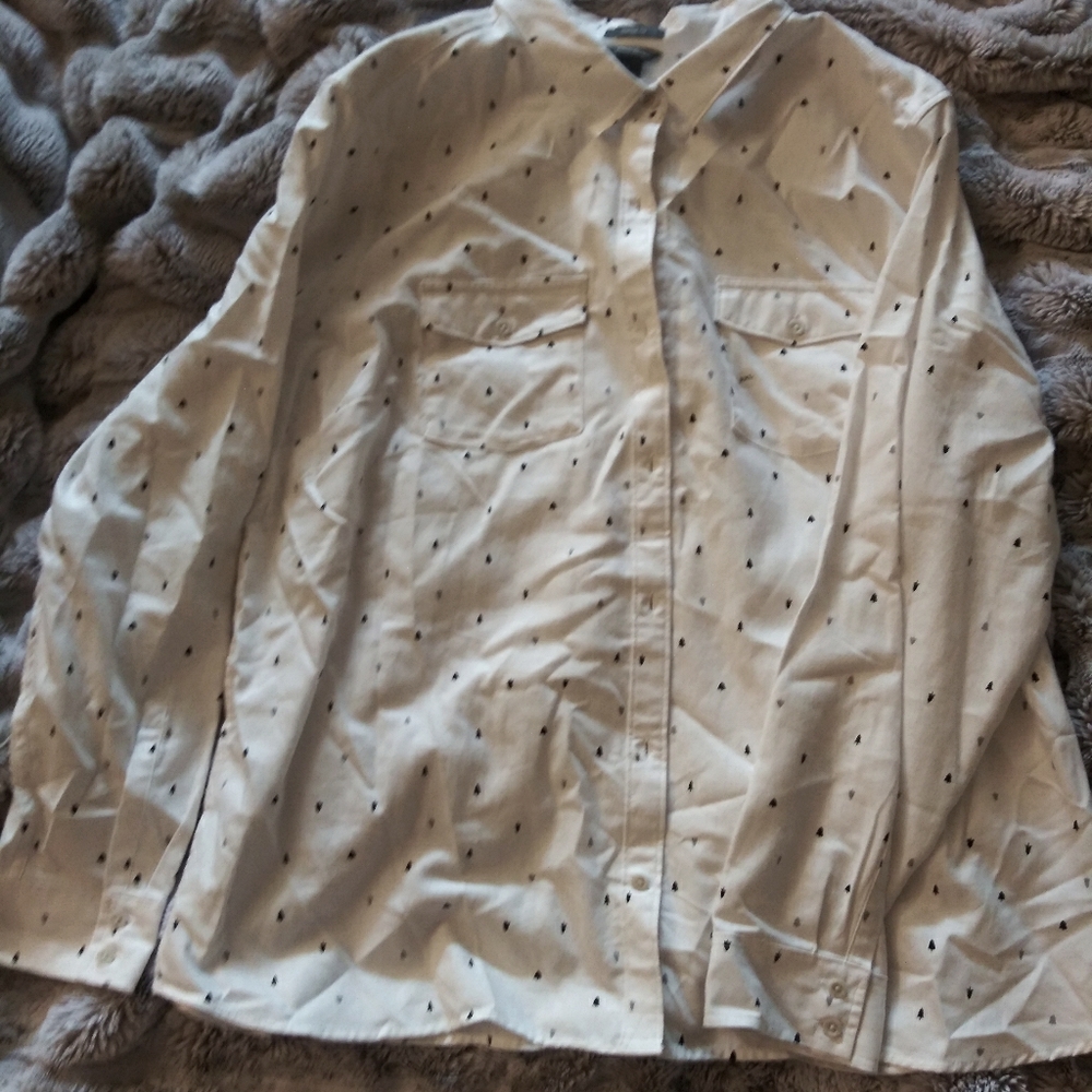 Button up tiny tree shirt 2xl